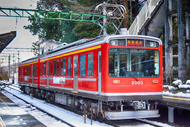 transportation-train-japan